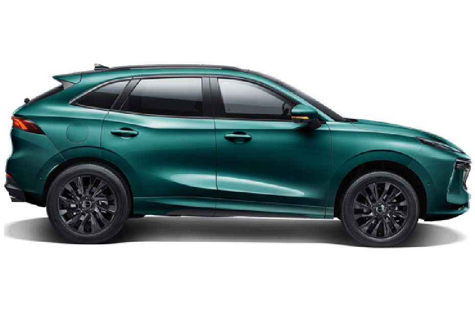 Forthing T5 EVO Green in UAE