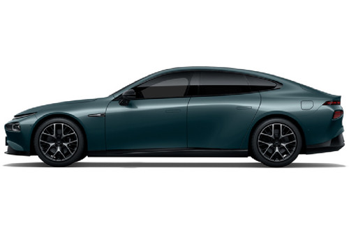 XPENG P7 katoke green