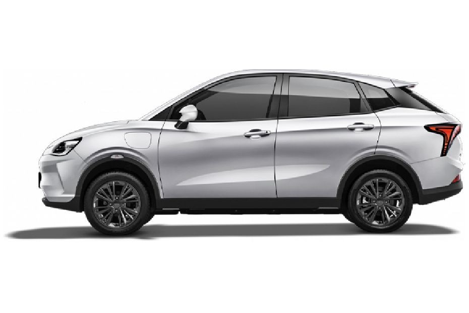 NETA V White Avalanche in UAE