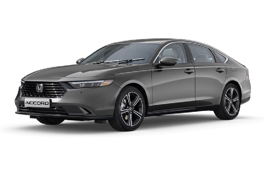 Honda Accord Lunar Silver Metallic in UAE