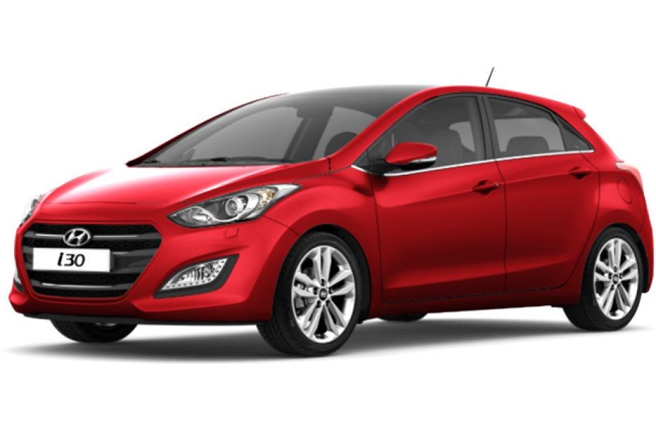 Hyundai i30 Brilliant Red in UAE