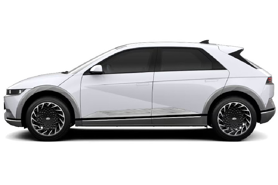 Hyundai IONIQ 5 Atlas White in UAE