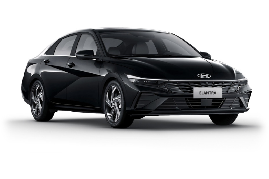 Hyundai Elantra Phantom Black in UAE