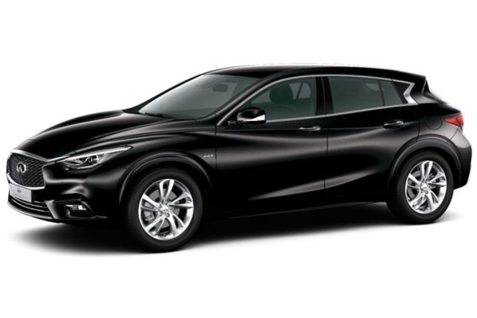 Infiniti Q30 Black Obsdian in UAE