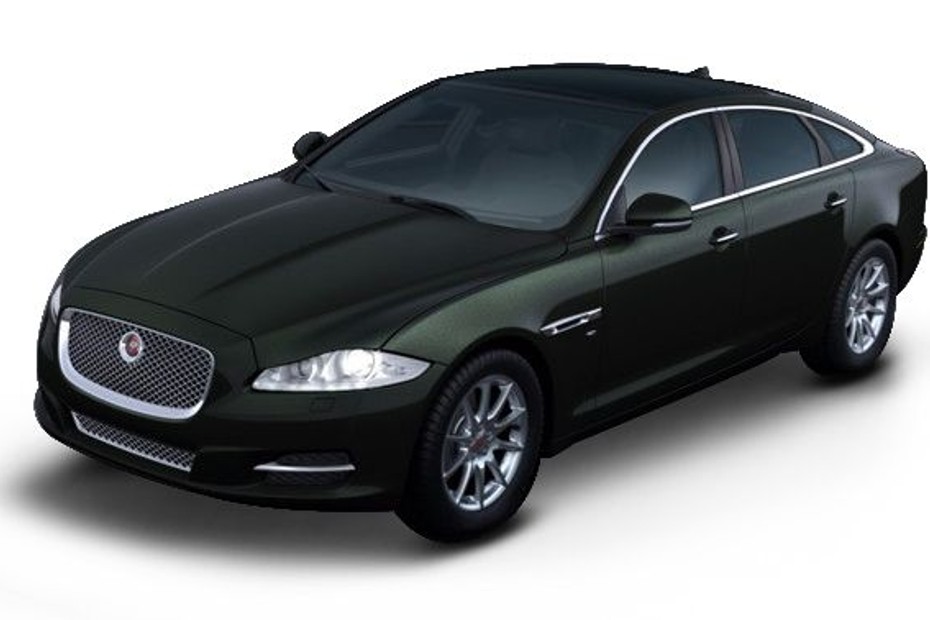 Jaguar XJ Supersport LWB British Racing Green Metallic in UAE