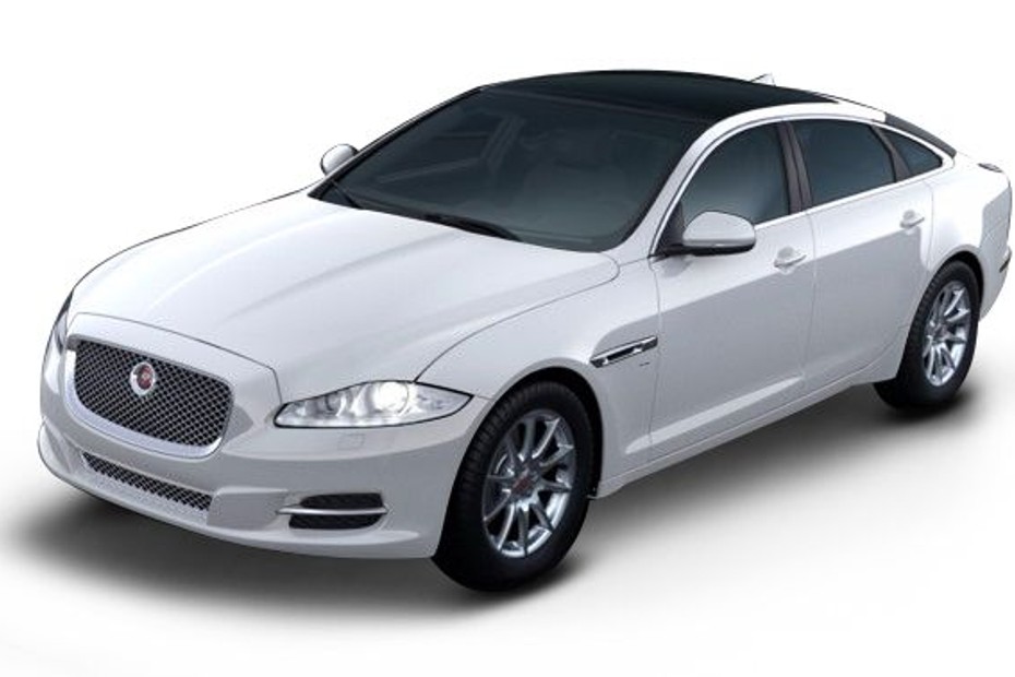 Jaguar XJ Supersport LWB Polaris in UAE