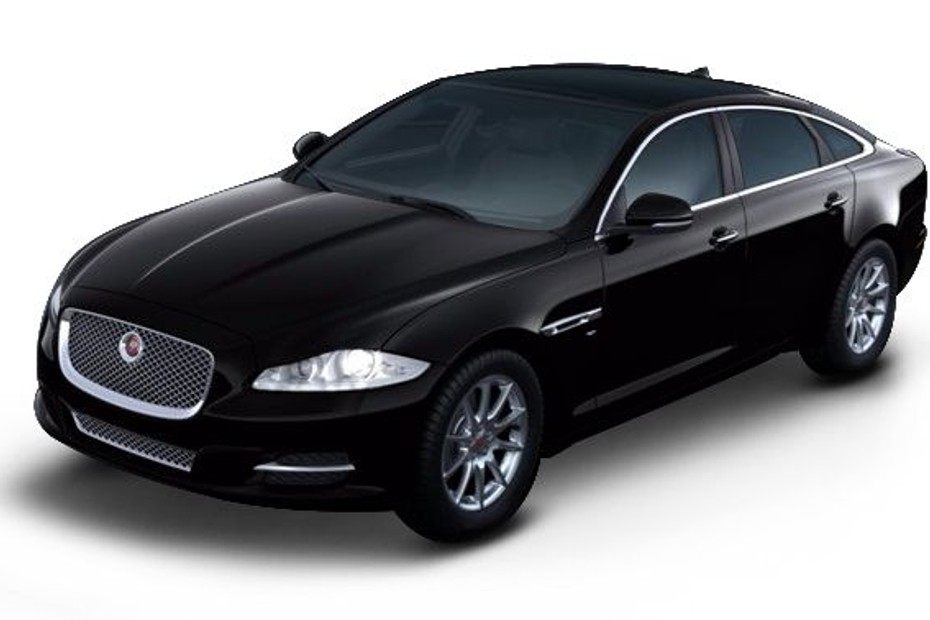 Jaguar XJ Supersport LWB Ultimate Black Metallic in UAE