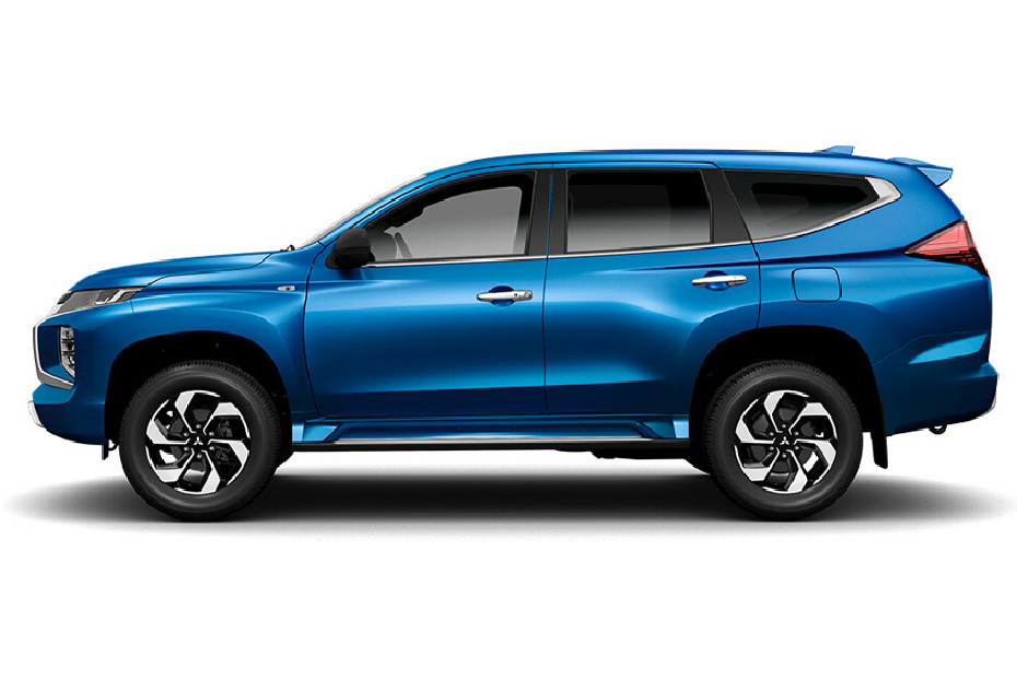 Mitsubishi Montero Sport Deep Blue Mica