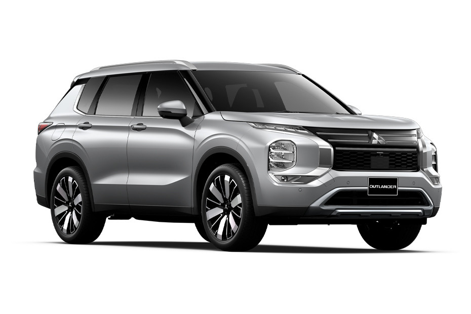Mitsubishi Outlander Sterling Silver Metallic in UAE