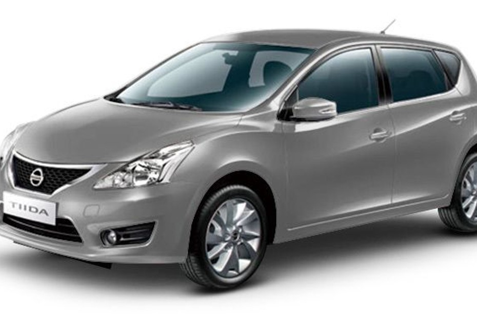 Nissan Tiida Silver K23 in UAE