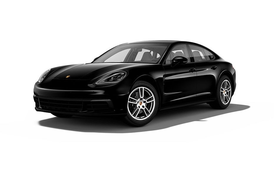 Porsche Panamera Black in UAE