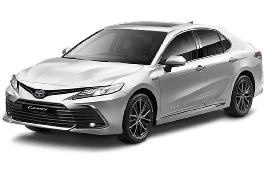 Toyota Camry Hybrid Super White in UAE