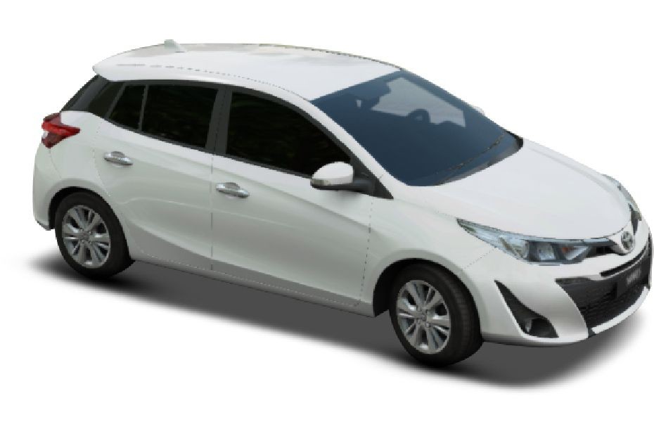 Toyota Yaris Hatchback Super White in UAE