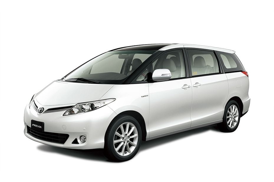 Toyota Previa Super White in UAE