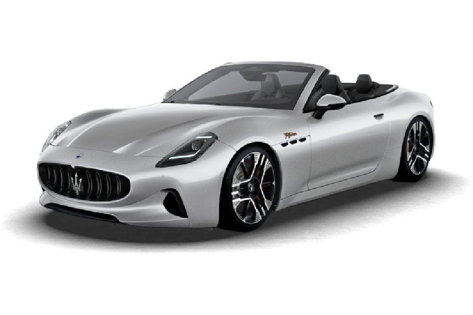 Maserati GranCabrio Bianco Avus in UAE