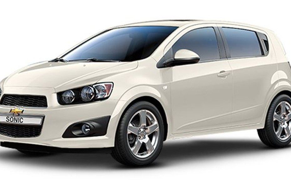 Chevrolet Sonic Snowflake White Pearl in UAE