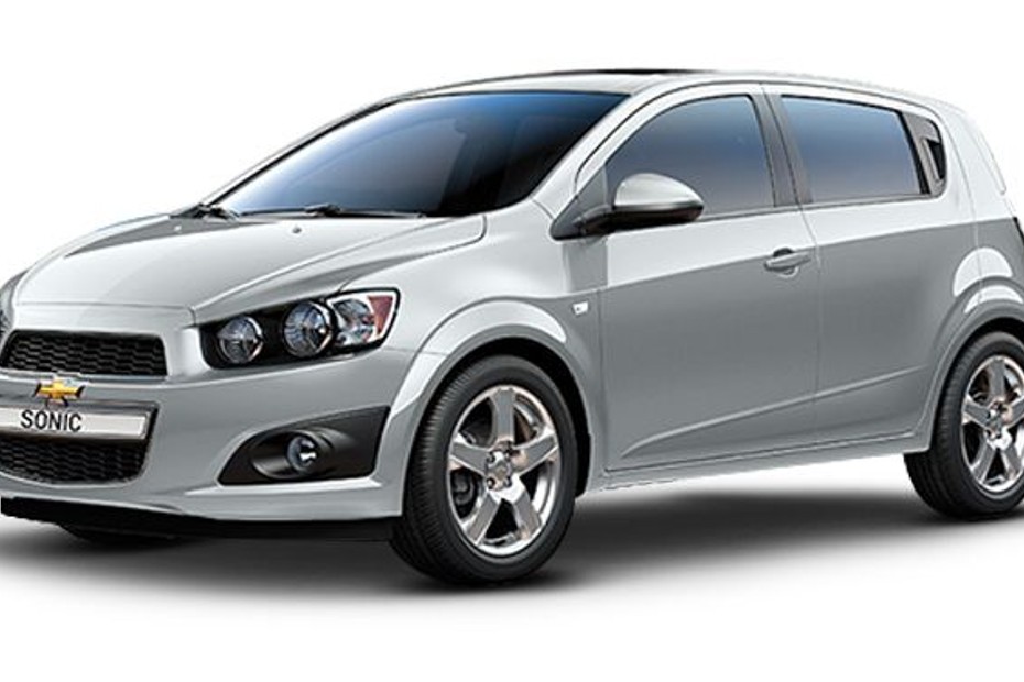 Chevrolet Sonic Switchblade Silver Metallic in UAE