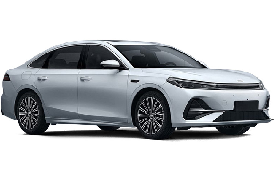 Geely Galaxy A7 EM-i PHEV White in UAE