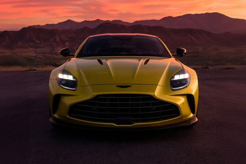 Full Front View of Vantage