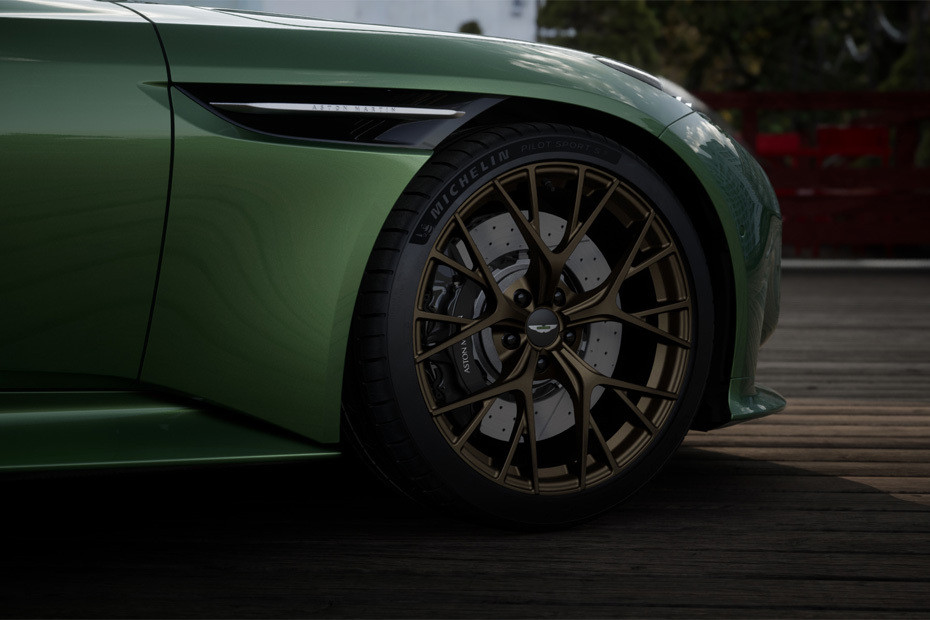 DB12 Wheel