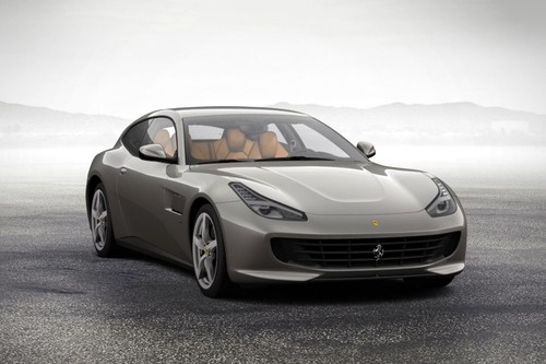 Ferrari GTC4Lusso T Front Medium View
