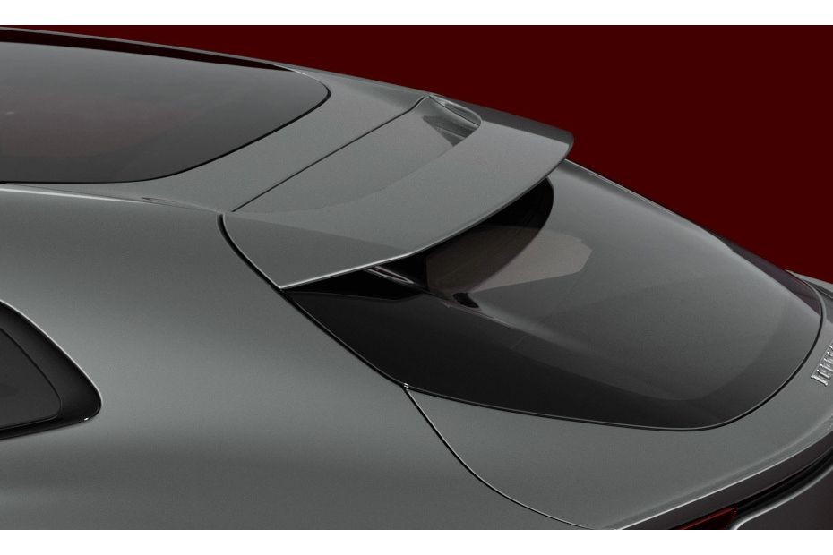 Purosangue Spoiler in UAE