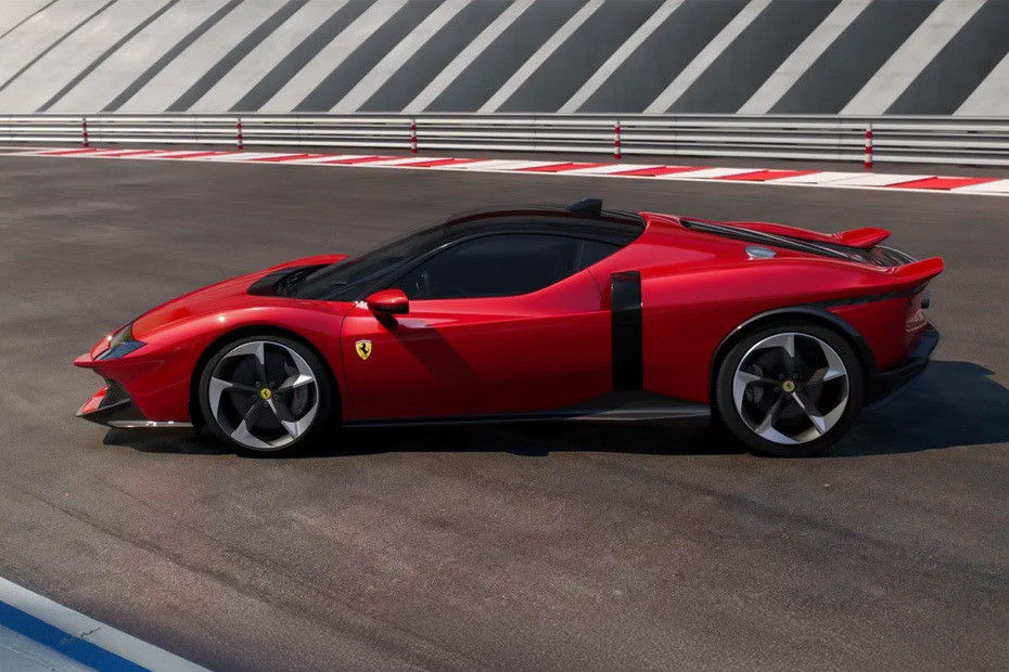 849 Testarossa Side view in UAE