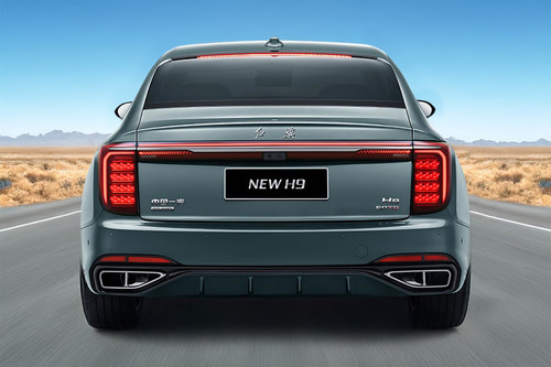 Full Rear View of Hongqi H9