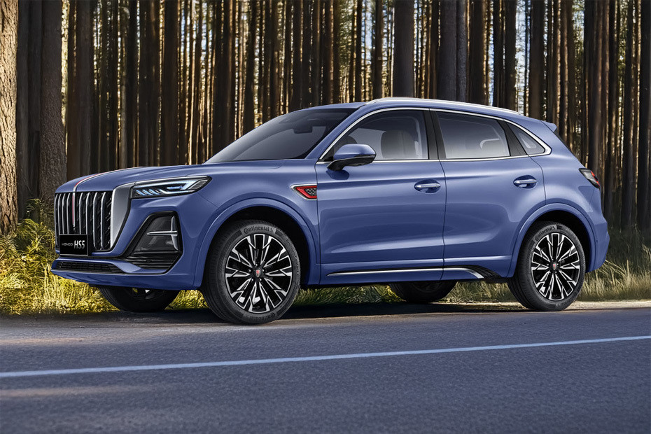 Hongqi HS5 Front Side View in UAE