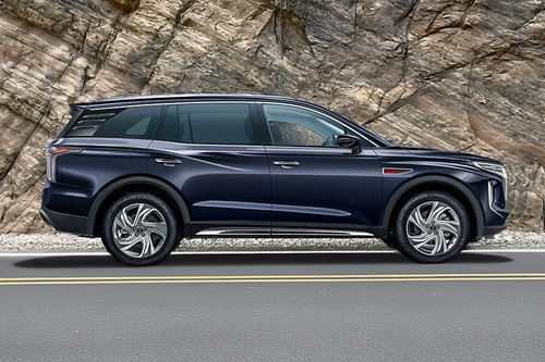 HS7 Medium Angle Front View