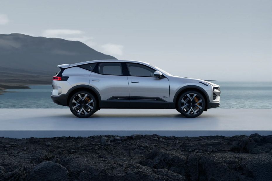 3 Medium Angle Front View in UAE