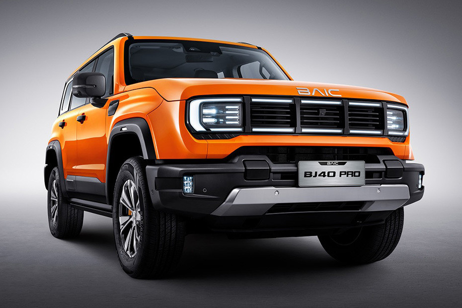 BJ40 Pro Medium Angle Front View in UAE