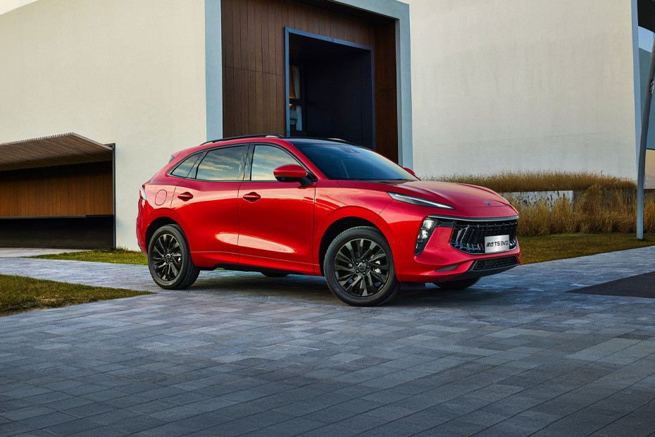 Forthing T5 EVO Front Medium View in UAE