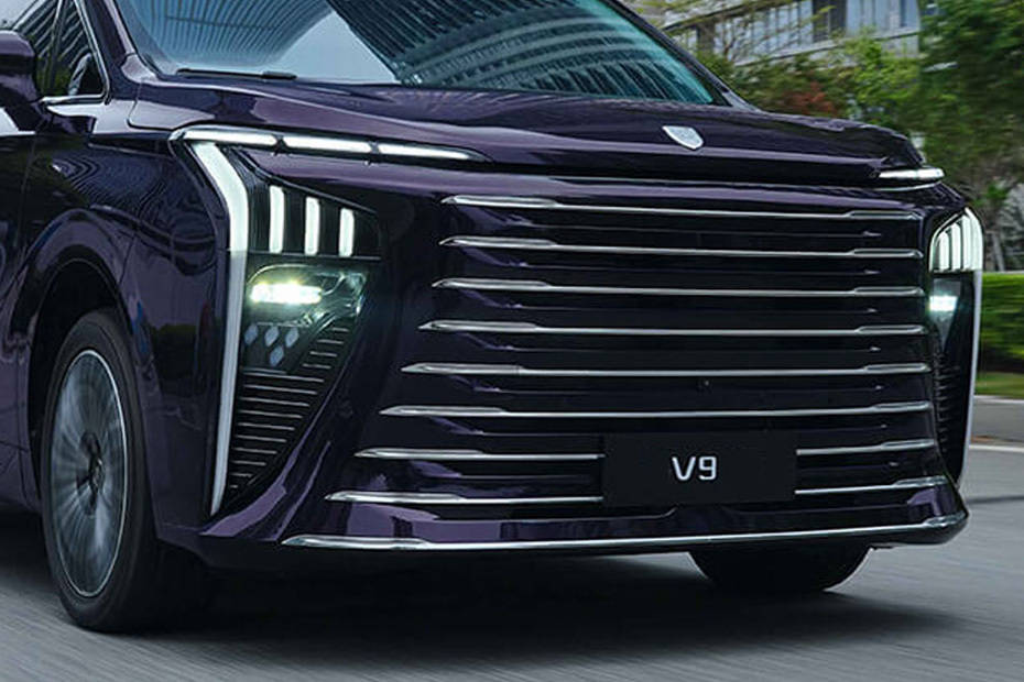 V9 Grille View V9 Grille View