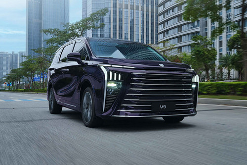 V9 Medium Angle Front View