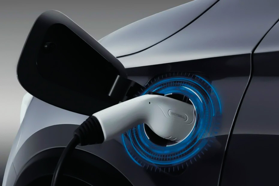 Gas Cap Open of ET5 in UAE