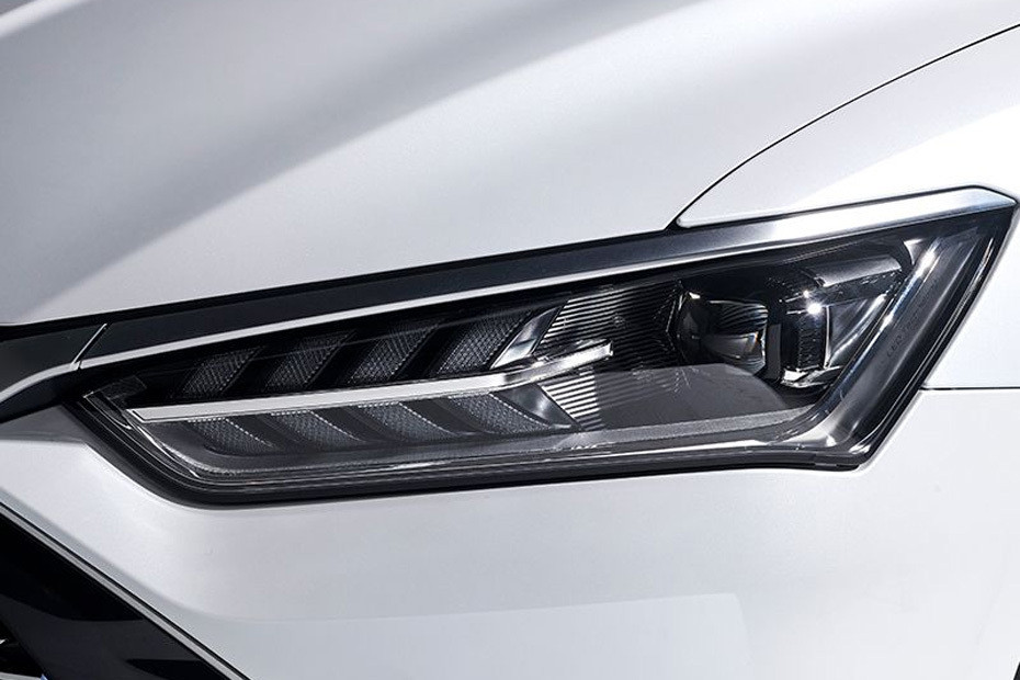 Qin Plus Headlight Qin Plus Headlight
