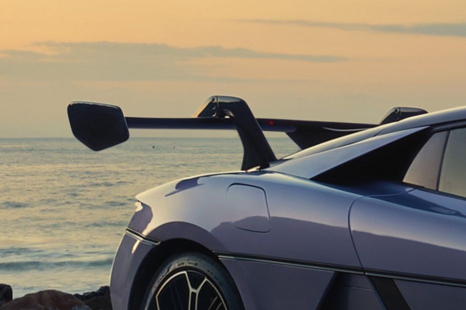 Yangwang U9 Spoiler in UAE