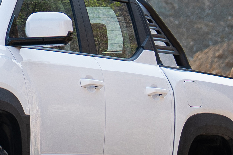 Shark 6 Door handle Shark 6 Door handle