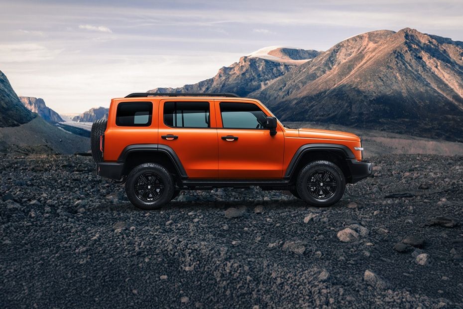 300 Medium Angle Front View in UAE