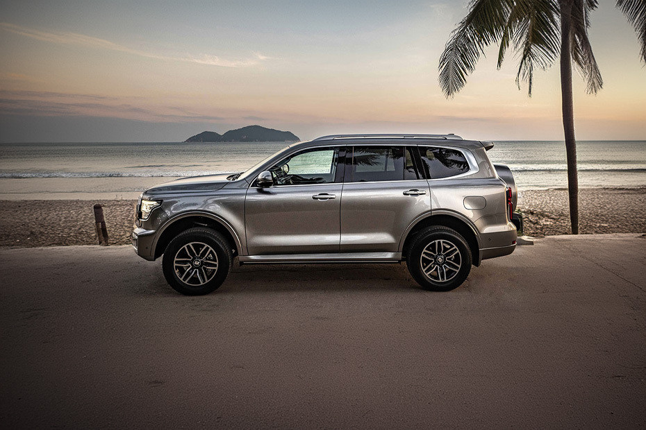 500 Side view in UAE