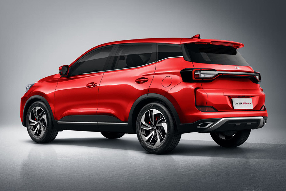 Rear Cross Side View of Kaiyi X3 Pro in UAE