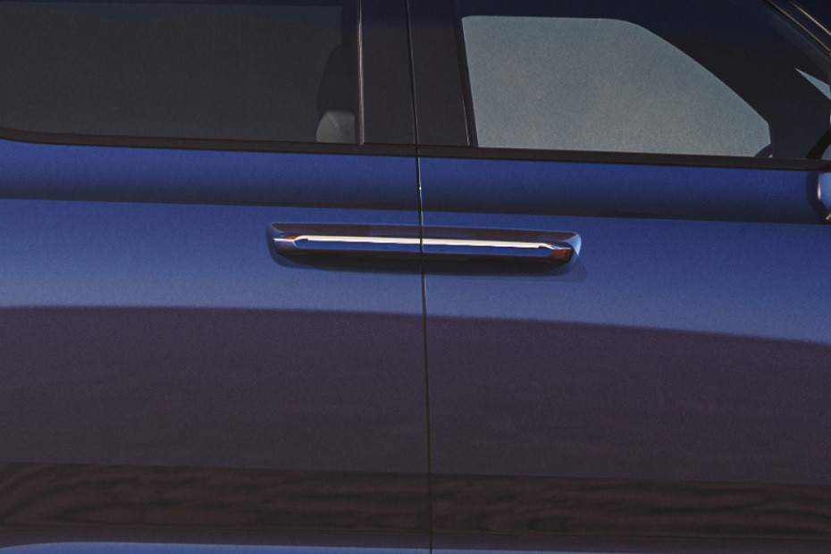 009 Door handle in UAE