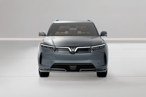 Full Front View of VF9