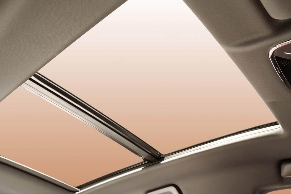 SOUEAST S07 Sunroof Moonroof in UAE