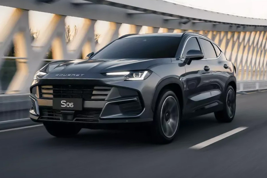 SOUEAST S06 Front Side View in UAE