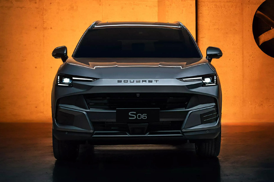 Full Front View of S06 in UAE