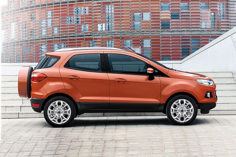 Ford Ecosport Drivers Sideview in UAE