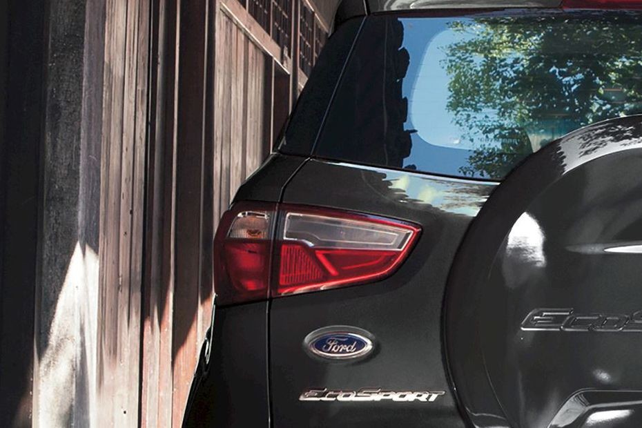 Ecosport Tail light in UAE