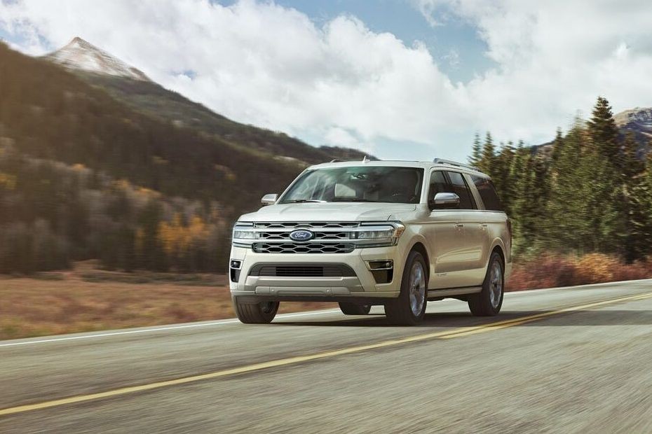 Ford Expedition (2022-2024) Front Side View in UAE